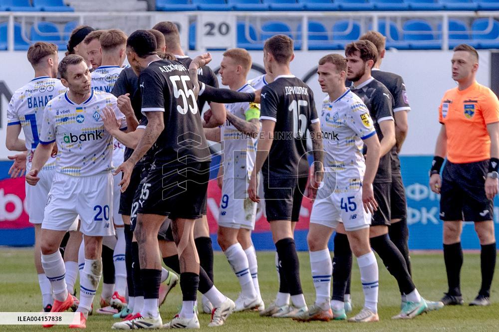 Dynamo and Zorya play to 2-2 draw in Ukrainian Premier League match in Kyiv
