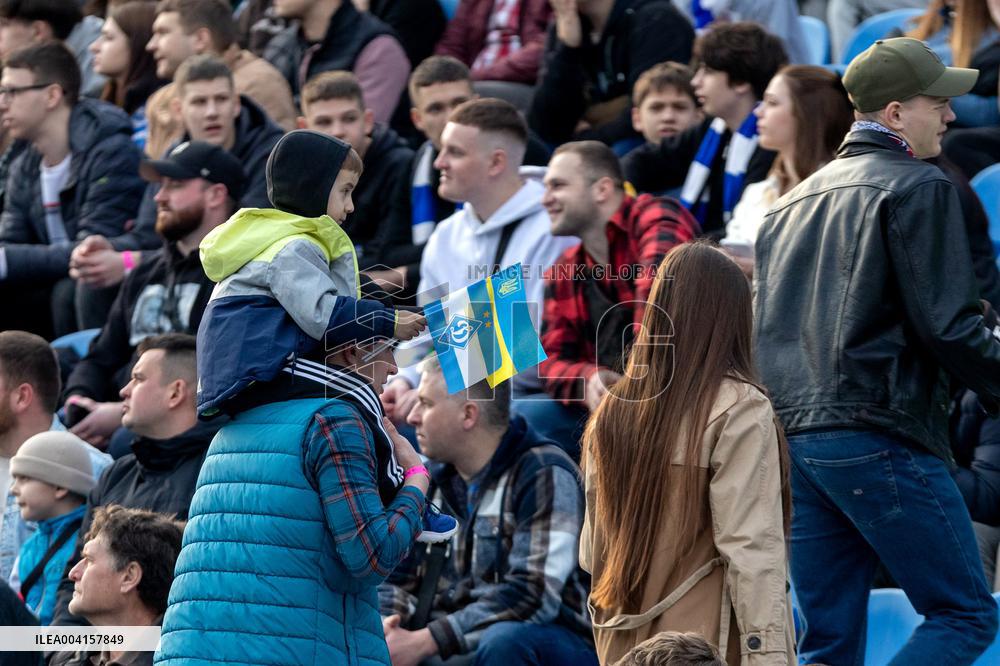 Dynamo and Zorya play to 2-2 draw in Ukrainian Premier League match in Kyiv