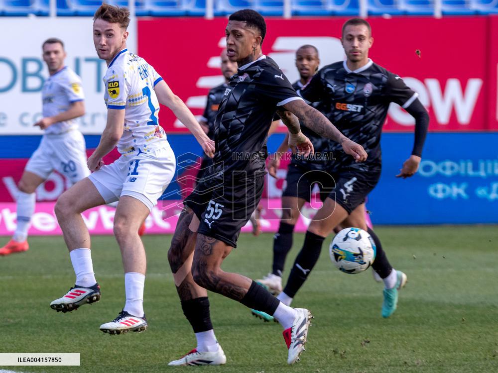 Dynamo and Zorya play to 2-2 draw in Ukrainian Premier League match in Kyiv