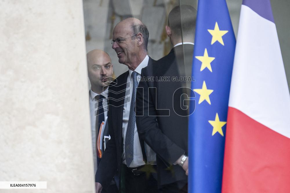 Weekly Cabinet Meeting - Paris
