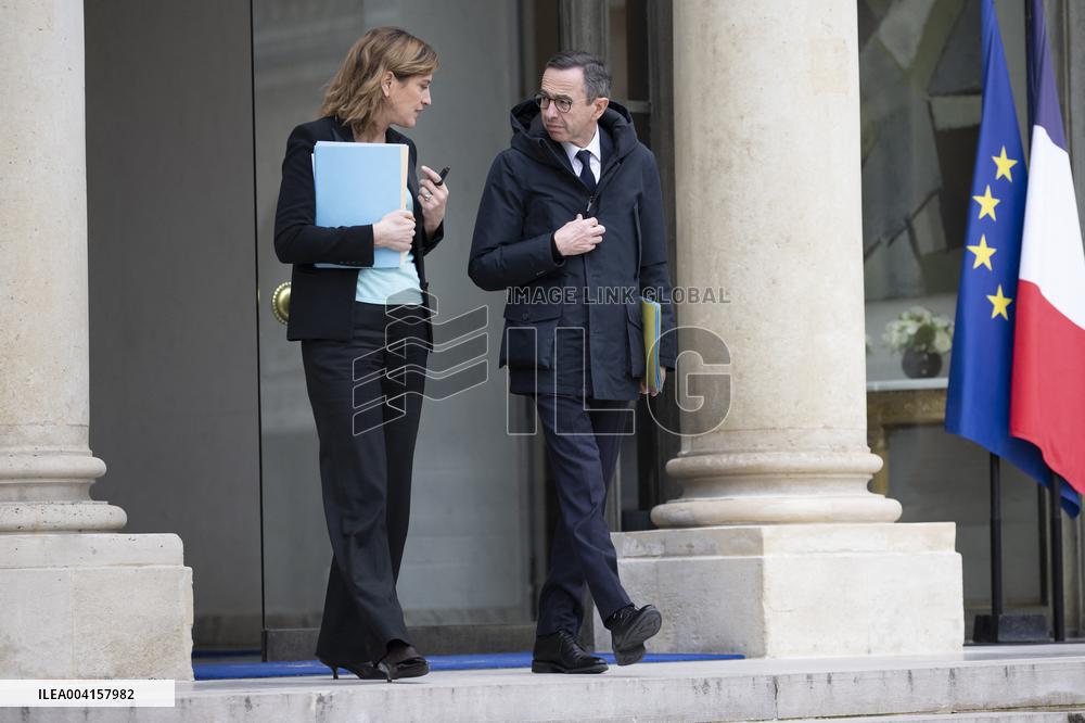 Weekly Cabinet Meeting - Paris