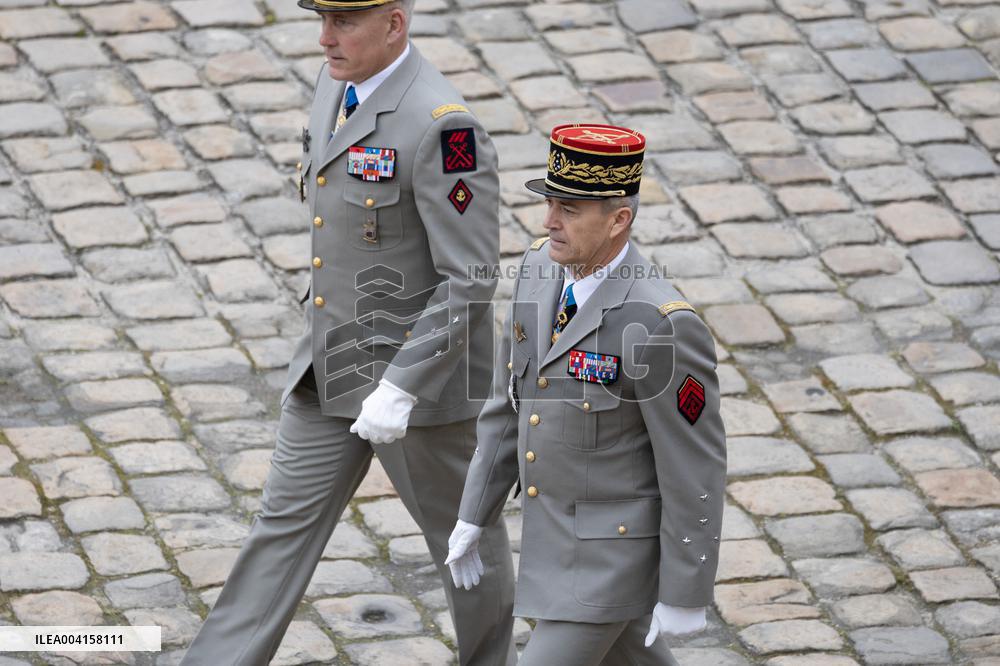 Welcome Ceremony of Uzbekistan President at the Invalides - Paris