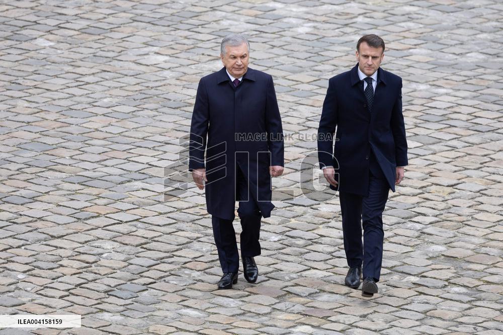 Welcome Ceremony of Uzbekistan President at the Invalides - Paris