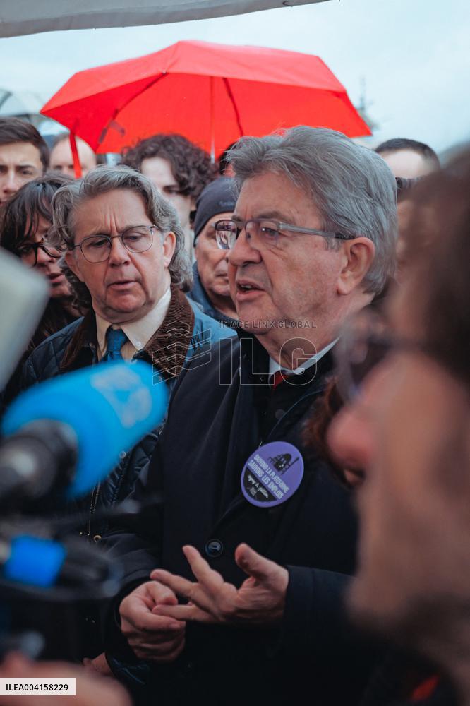 Melenchon Meets Union Members of The Vencorex Chemical Plant - Pont-de-Claix