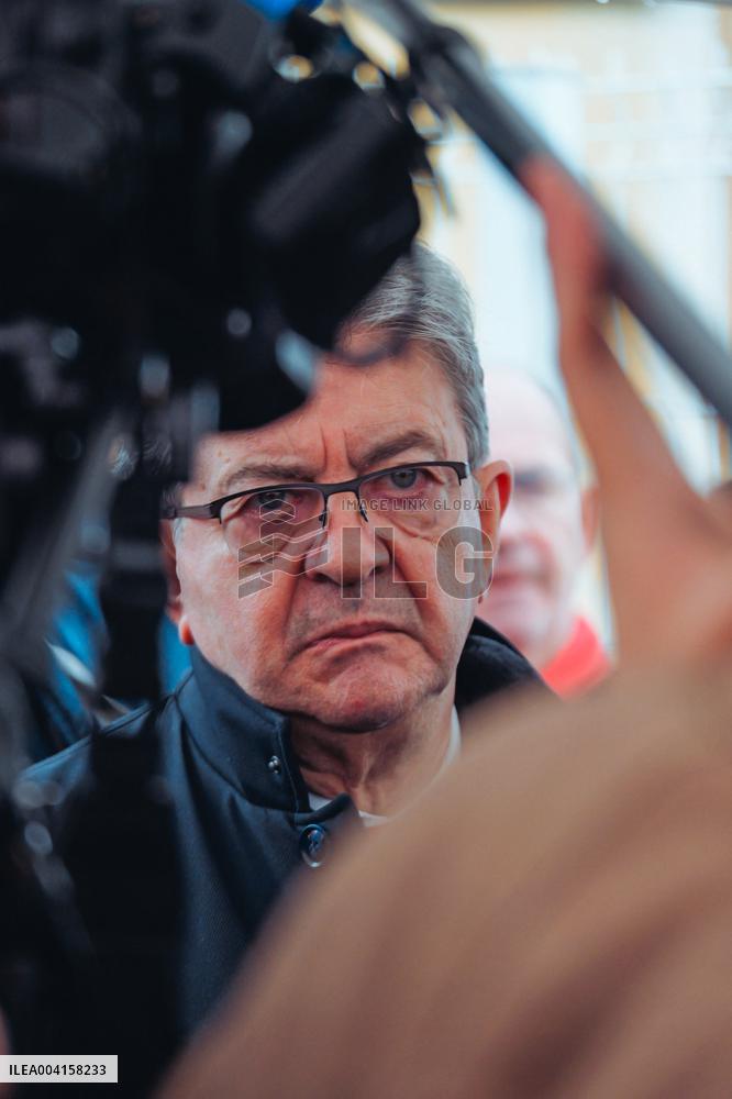 Melenchon Meets Union Members of The Vencorex Chemical Plant - Pont-de-Claix