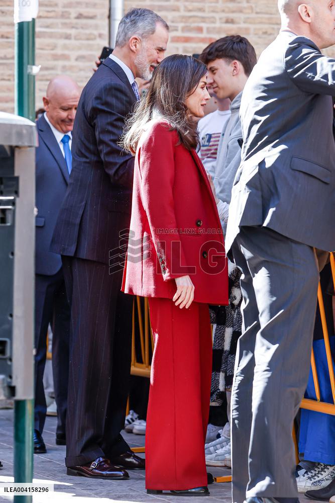 Royals return to Valencia to meet with businessmen and social entitie