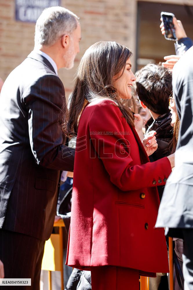 Royals return to Valencia to meet with businessmen and social entitie