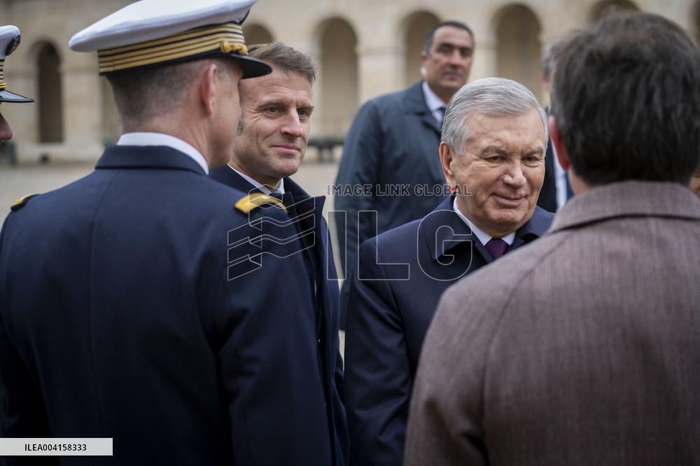 Welcome Ceremony of Uzbekistan President at the Invalides - Paris