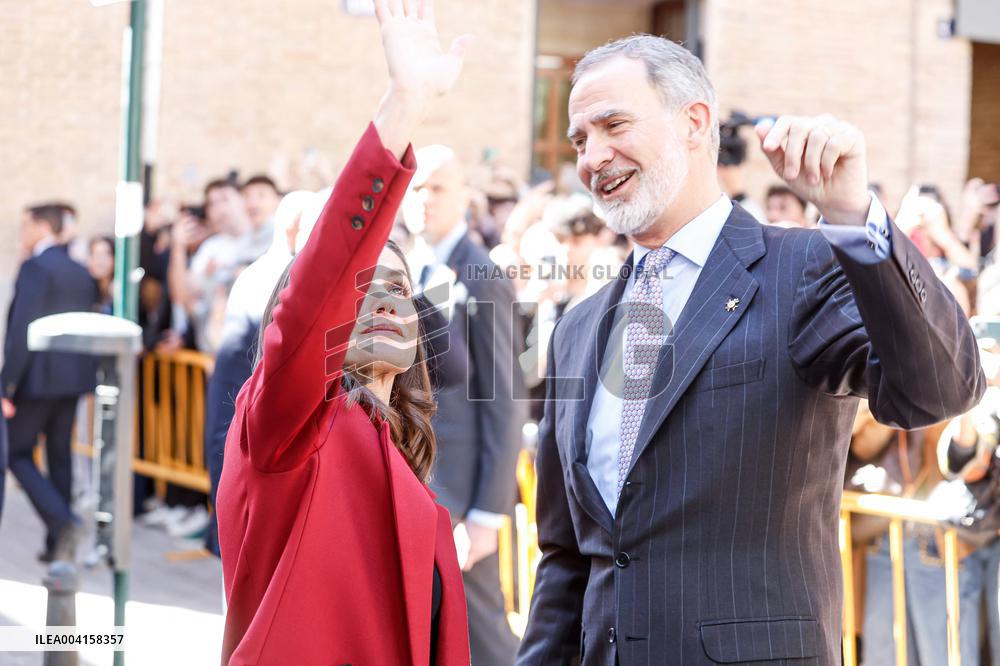 Royals return to Valencia to meet with businessmen and social entitie