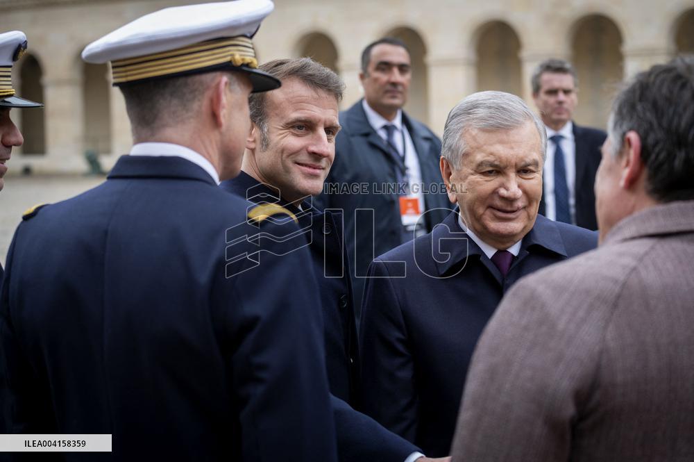 Welcome Ceremony of Uzbekistan President at the Invalides - Paris