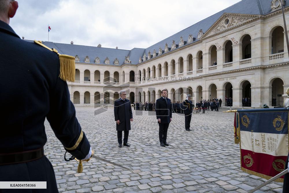 Welcome Ceremony of Uzbekistan President at the Invalides - Paris