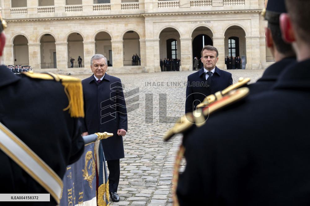 Welcome Ceremony of Uzbekistan President at the Invalides - Paris