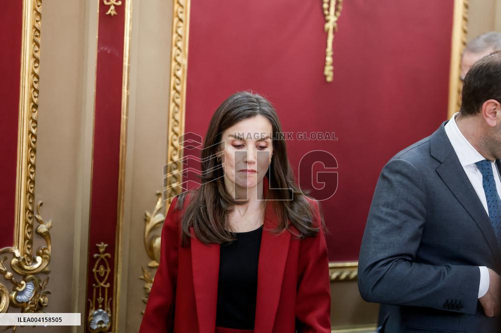 Royals return to Valencia to meet with businessmen and social entitie