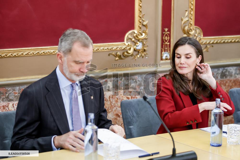 Royals return to Valencia to meet with businessmen and social entitie