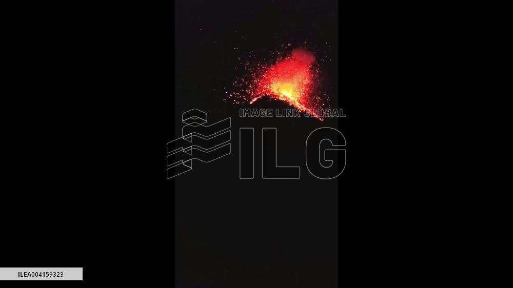 Guatemala: Volcano of Fire Eruption Puts 30,000 at Risk