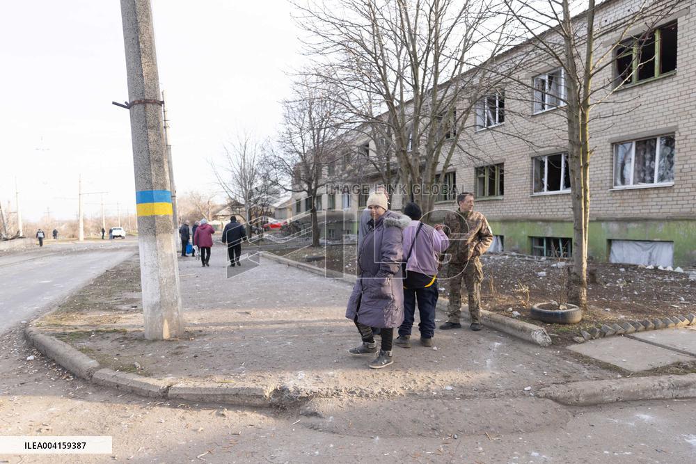 Russian Guided Aerial Bomb Hits Apartment Building - Druzhkivka