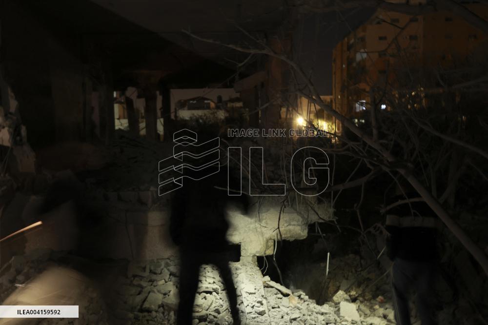 Israel army demolishes home after forcing residents to leave - West Bank