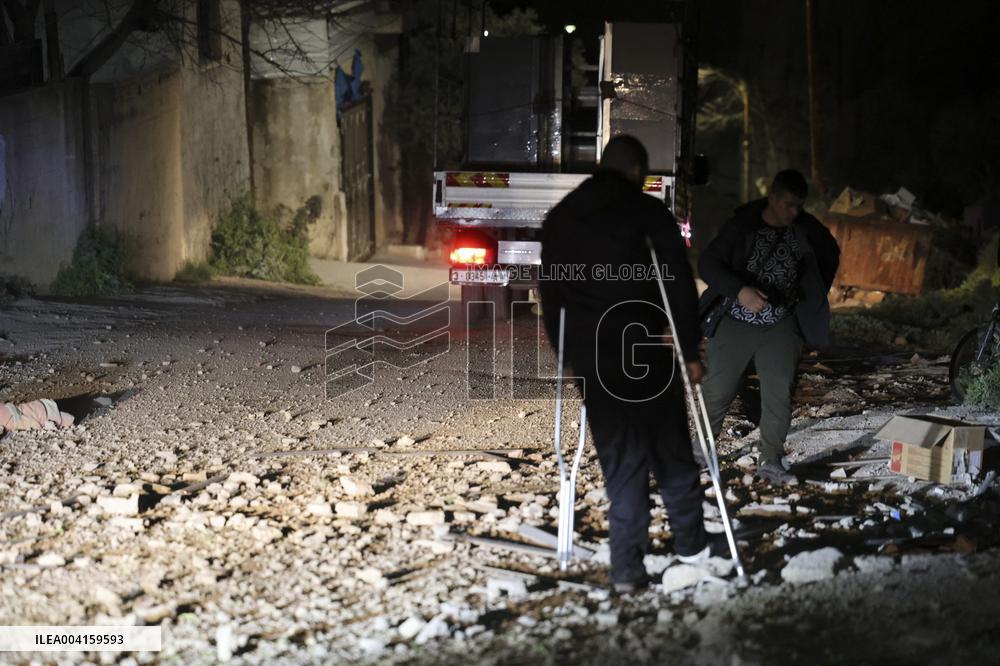 Israel army demolishes home after forcing residents to leave - West Bank