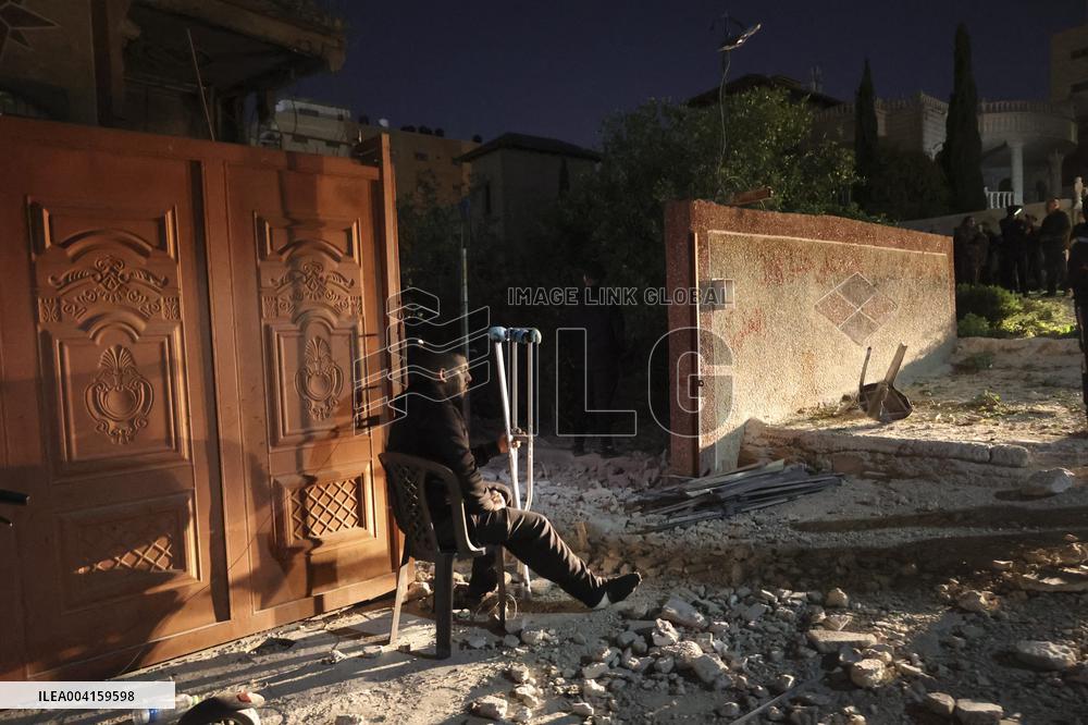 Israel army demolishes home after forcing residents to leave - West Bank