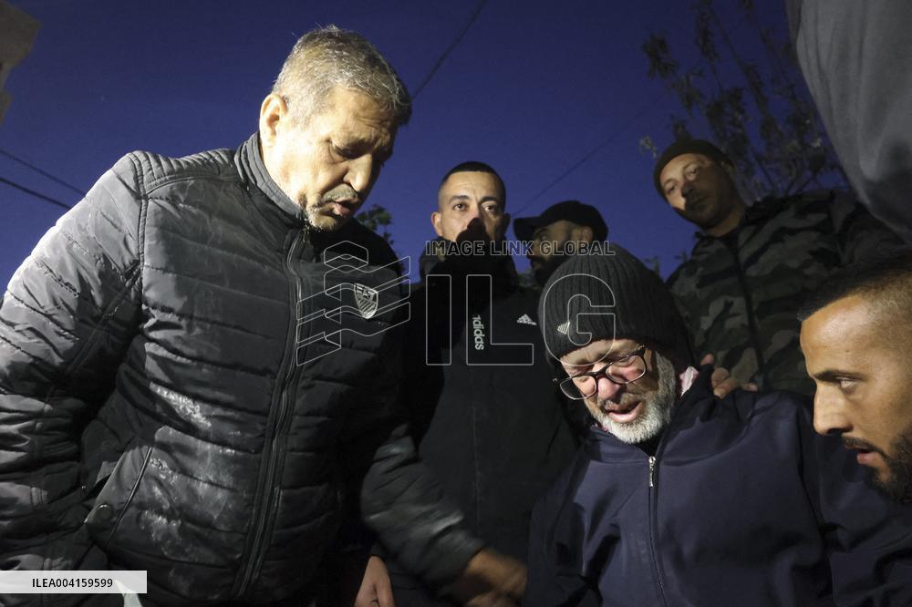 Israel army demolishes home after forcing residents to leave - West Bank