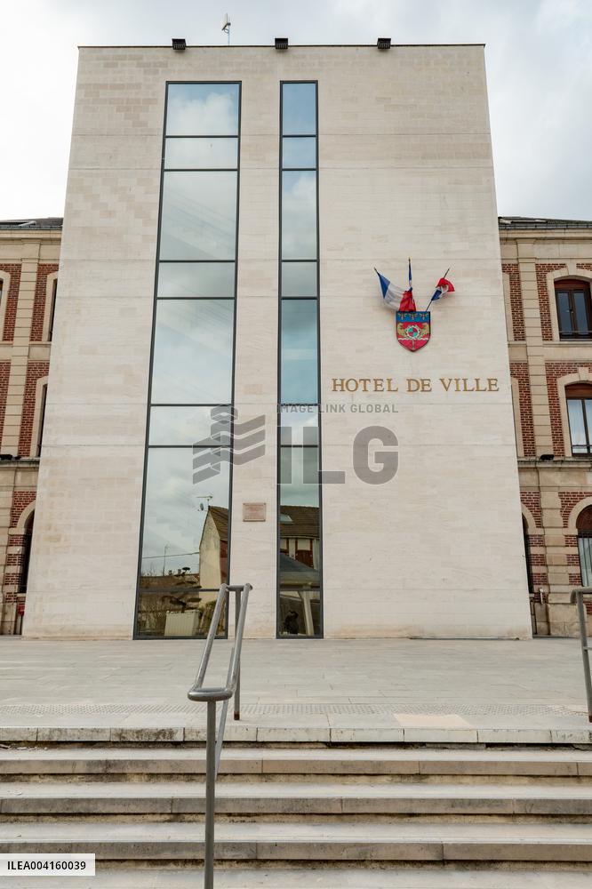 The day after the hostage-taking at an LCL branch - Romilly-sur-Seine