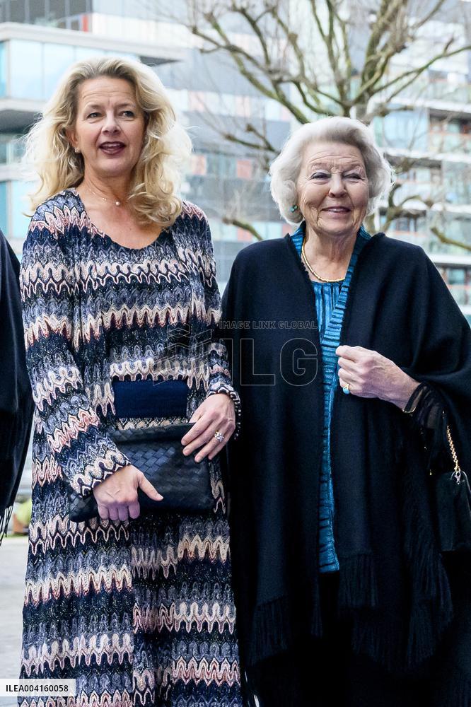 Princess Beatrix and Princess Mabel at the Prince Friso Engineering Award