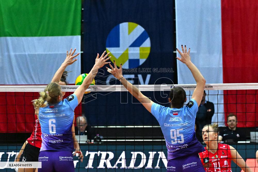 VOLLEY - Champions League Women - A. Carraro Imoco Conegliano vs  Developres Rzeszow
