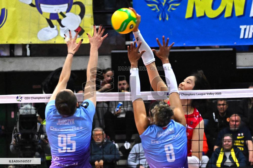 VOLLEY - Champions League Women - A. Carraro Imoco Conegliano vs  Developres Rzeszow