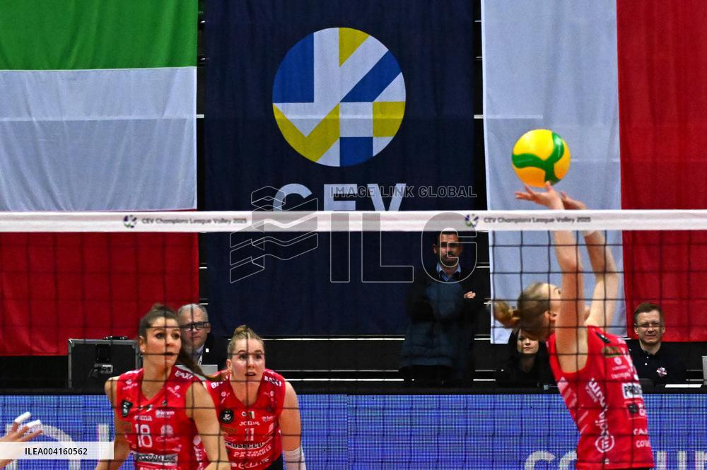 VOLLEY - Champions League Women - A. Carraro Imoco Conegliano vs  Developres Rzeszow