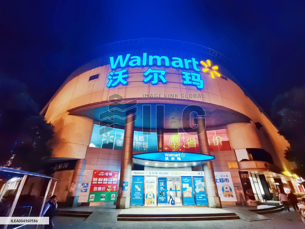 Walmart Supermarket in Shanghai