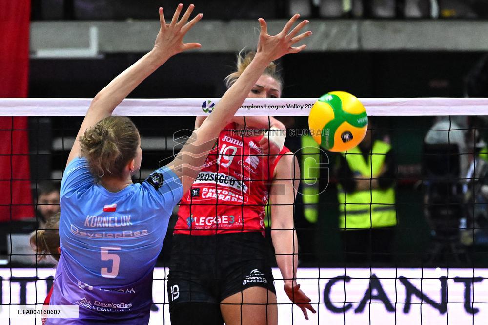 VOLLEY - Champions League Women - A. Carraro Imoco Conegliano vs  Developres Rzeszow