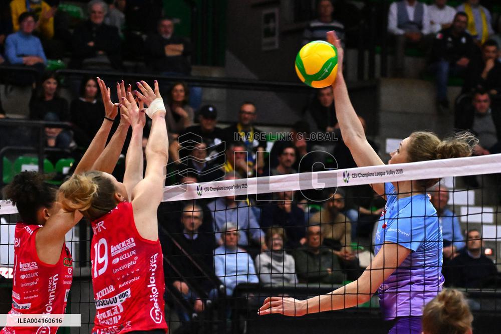 VOLLEY - Champions League Women - A. Carraro Imoco Conegliano vs  Developres Rzeszow