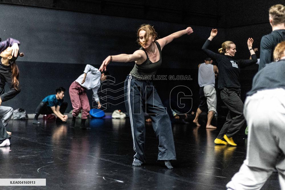 Peaky Blinders: The Redemption Of Thomas Shelby Dance Theatre Show Paris