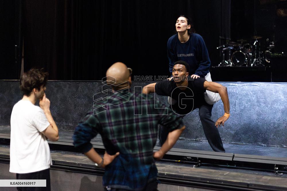 Peaky Blinders: The Redemption Of Thomas Shelby Dance Theatre Show Paris