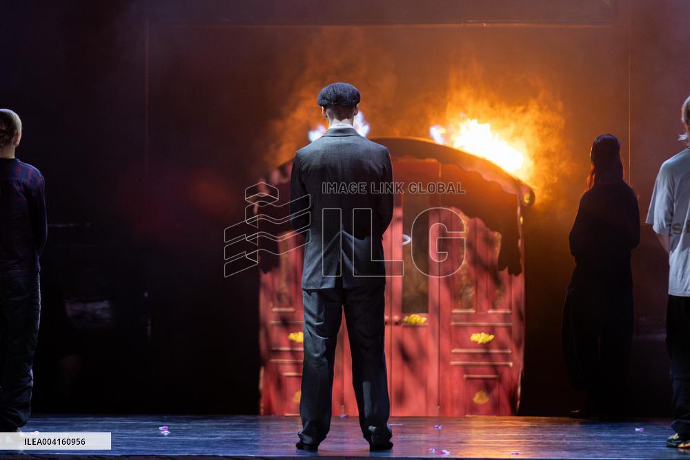 Peaky Blinders: The Redemption Of Thomas Shelby Dance Theatre Show Paris