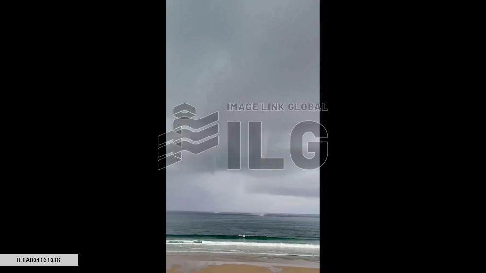 France: Twin Waterspouts Spotted in Landes