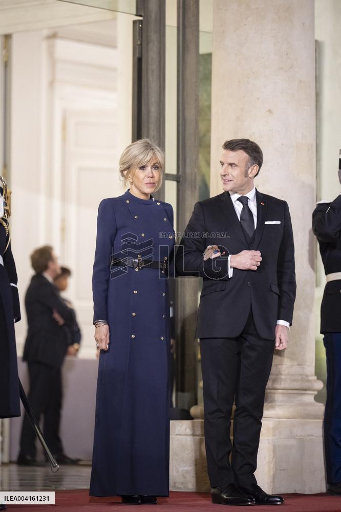 State Dinner For Uzbekistan's President At Elysee Palace - Paris