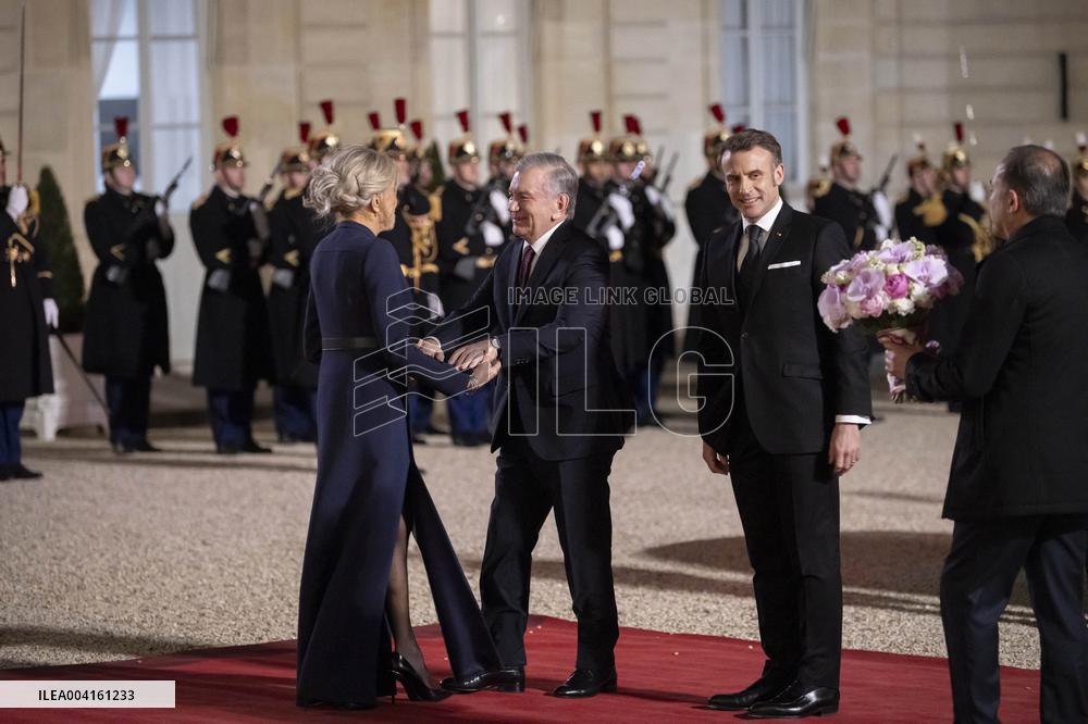 State Dinner For Uzbekistan's President At Elysee Palace - Paris