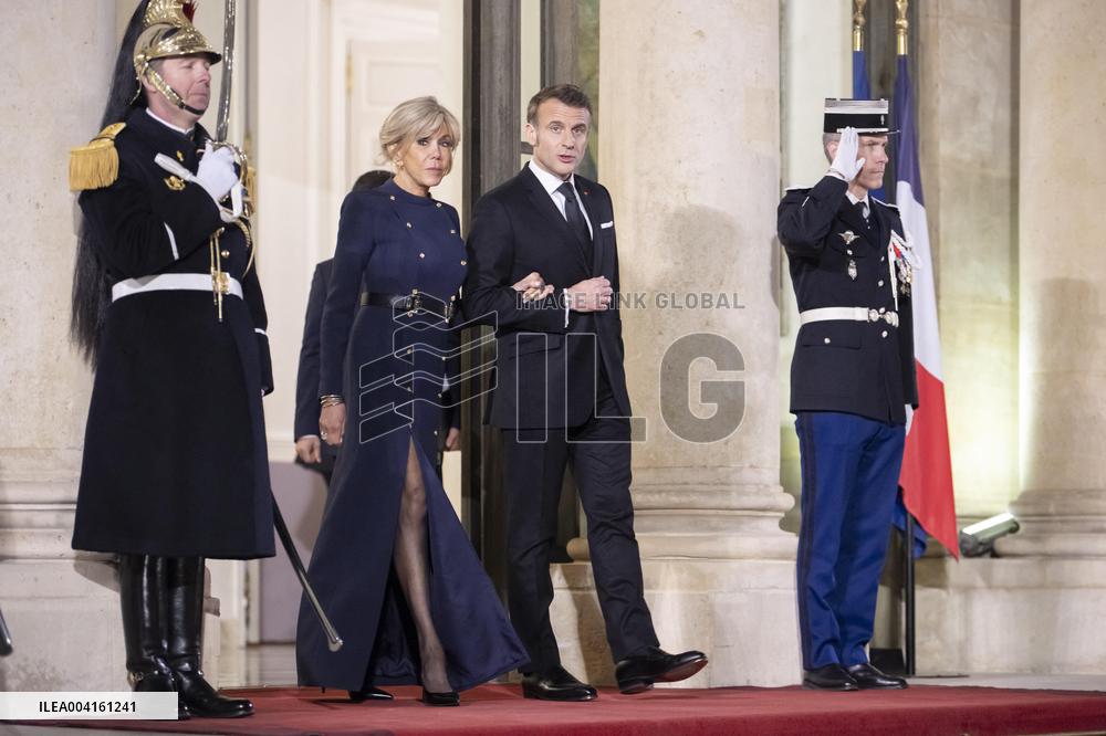 State Dinner For Uzbekistan's President At Elysee Palace - Paris