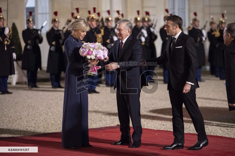 State Dinner For Uzbekistan's President At Elysee Palace - Paris