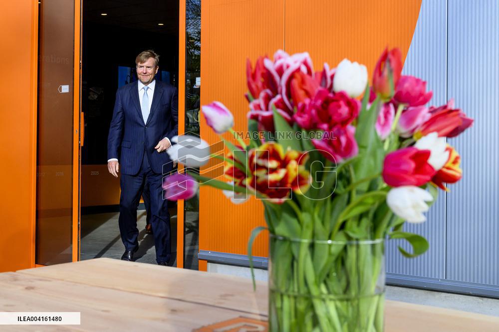 King Willem Alexander Visits Hem Pepper and Tulip Growers