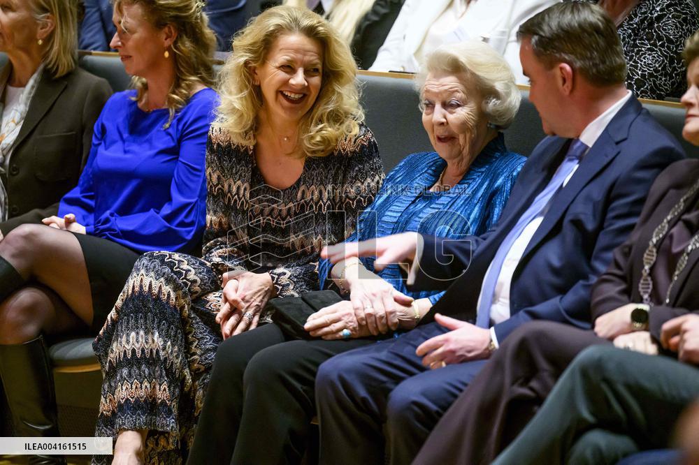 Princess Beatrix and Princess Mabel at the Prince Friso Engineering Award, Den Haag, The Netherlands