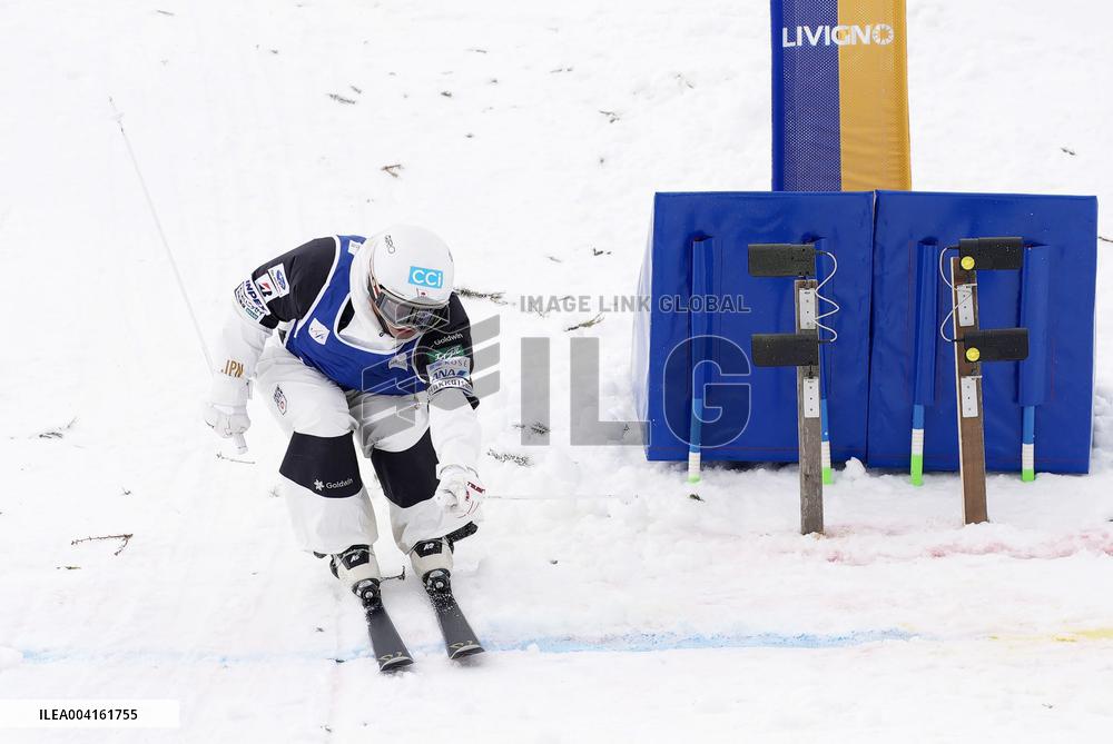 Freestyle skiing: Moguls World Cup