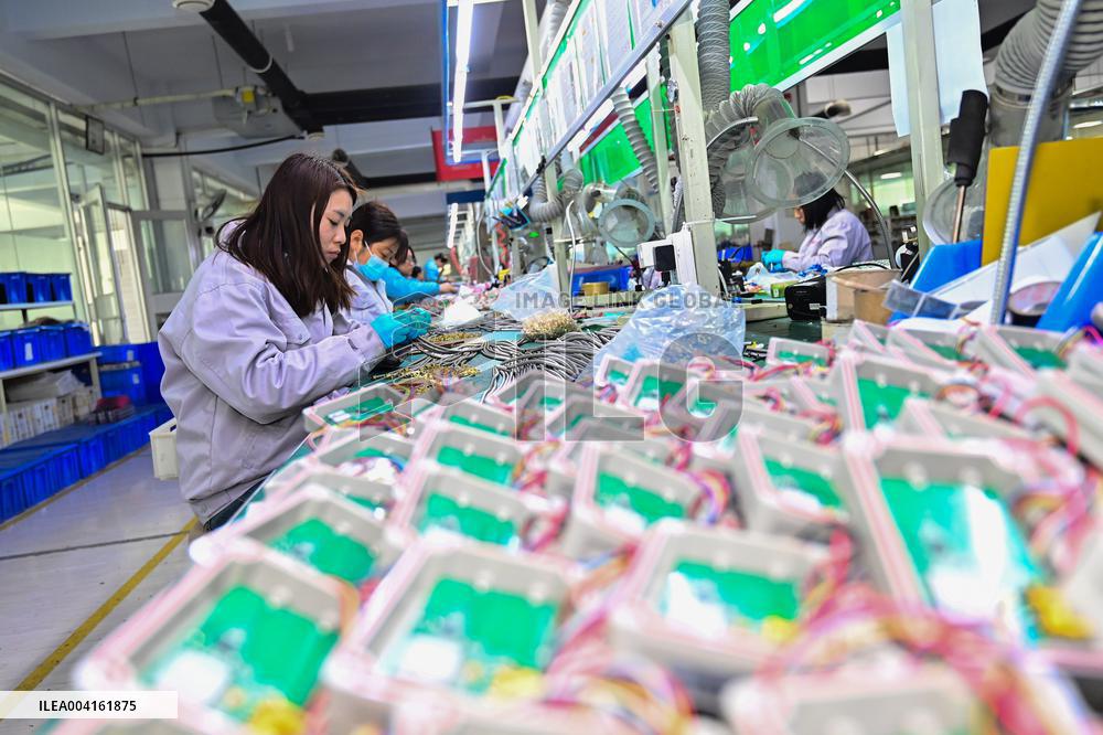 China Manufacturing Industry Growth