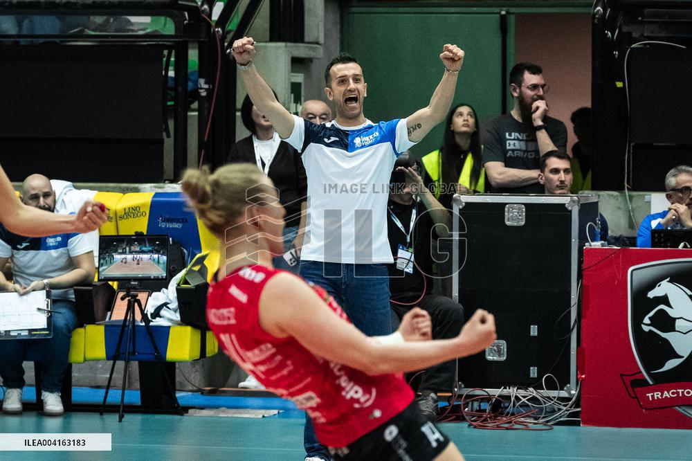 VOLLEY - Champions League Women - A. Carraro Imoco Conegliano vs  Developres Rzeszow