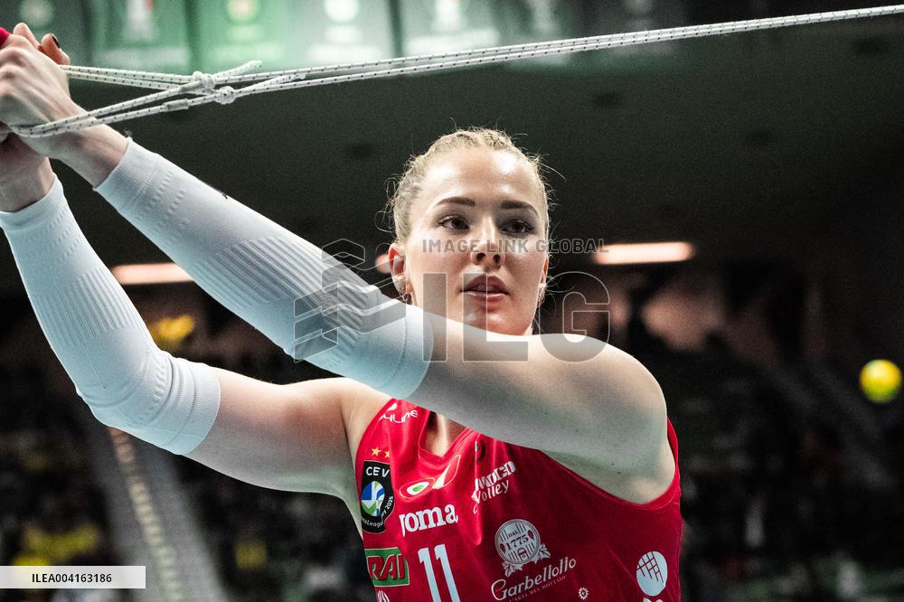 VOLLEY - Champions League Women - A. Carraro Imoco Conegliano vs  Developres Rzeszow