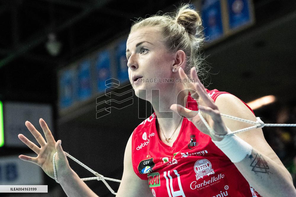 VOLLEY - Champions League Women - A. Carraro Imoco Conegliano vs  Developres Rzeszow