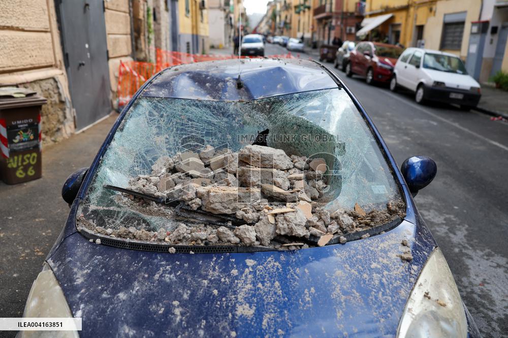 Earthquake in Napoli - Italy