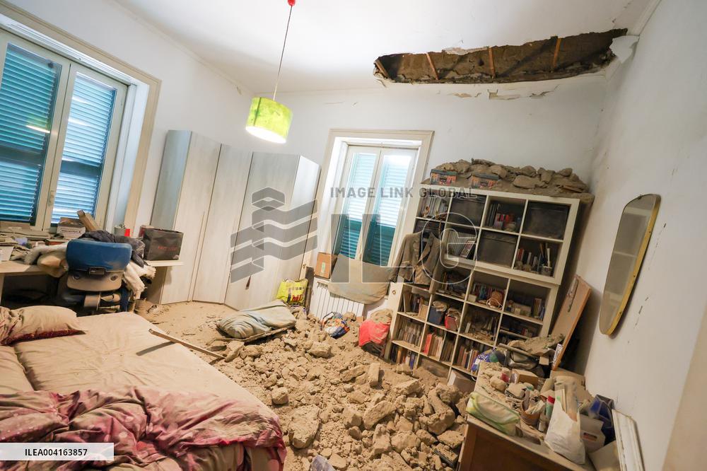 Earthquake in Napoli - Italy