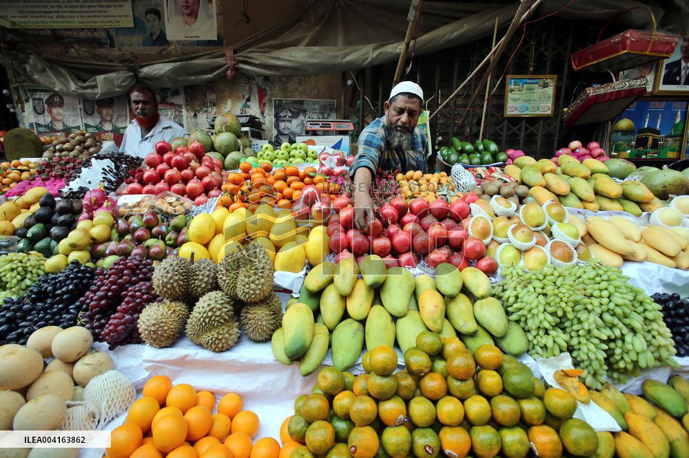 Tropical Fruits Market - Bangladesh